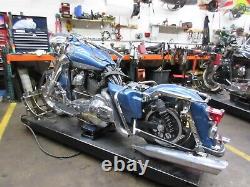 2005 Harley Davidson Road King FLHR Front Cylinder Head Engine Top Valve Cover