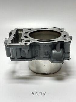 2015 KTM RC 390 Engine Top End Cylinder Head Piston Rod OEM