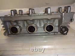 Triumph 95 04 Thunderbird 900 Engine Top End Cylinder Head